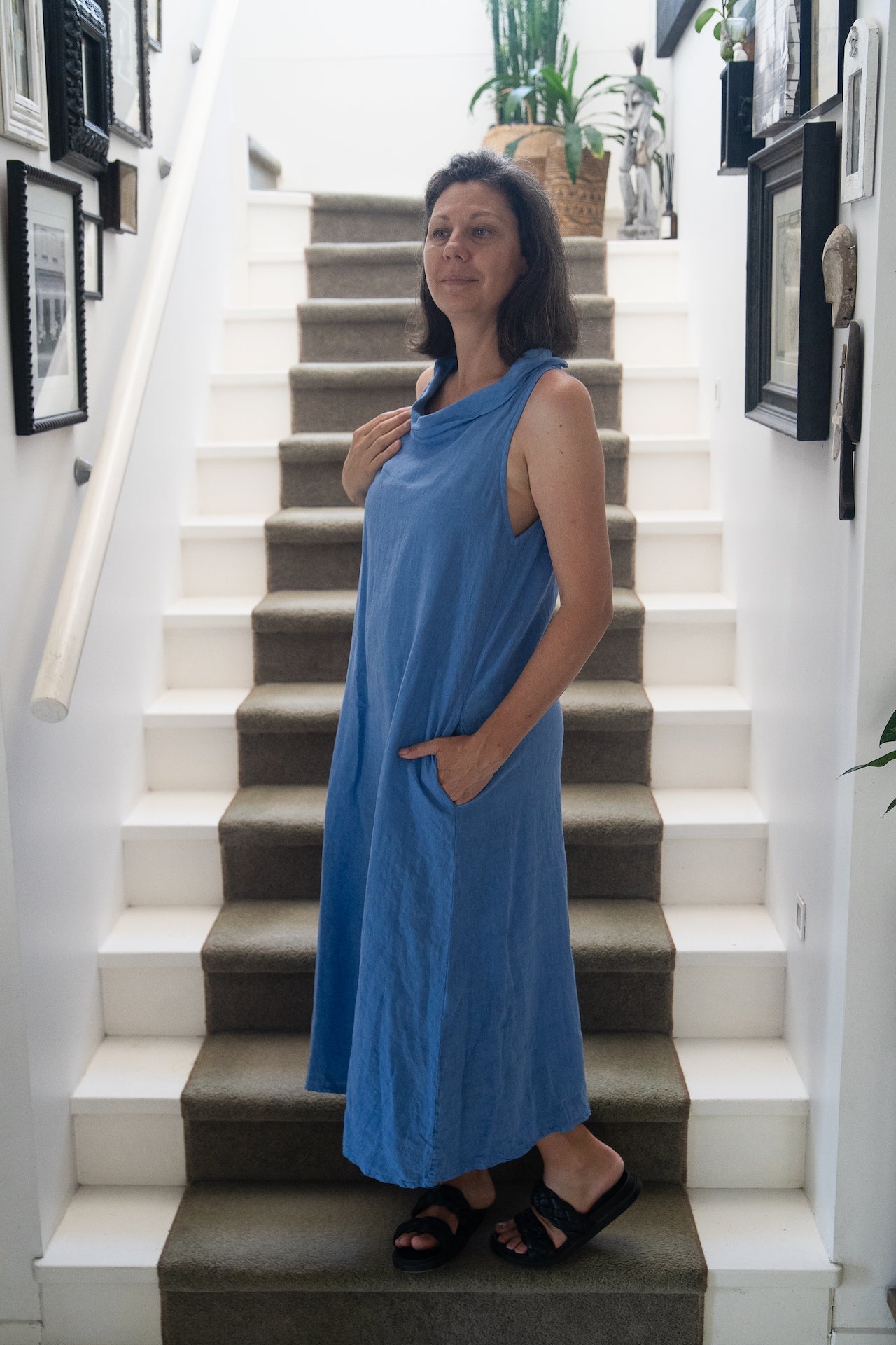 Linen Dress Made in Italy: Sleeveless Boat Neck Maxi Blue
