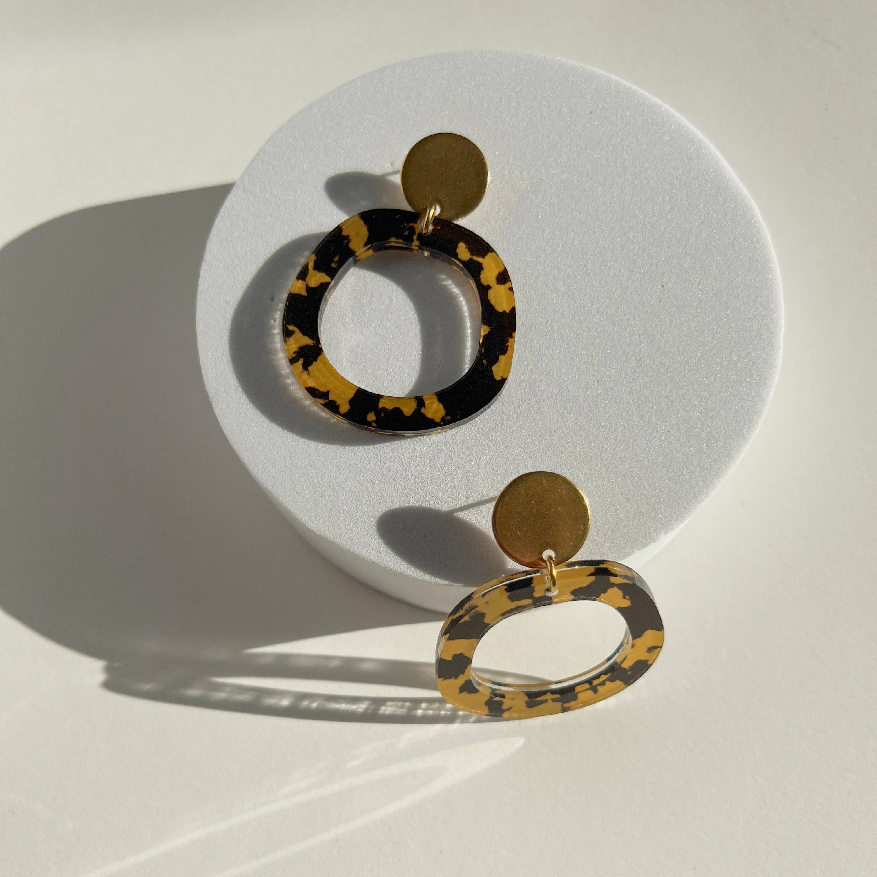 Mingled Charlie Gold and Tortoise Shell Dangle Earrings