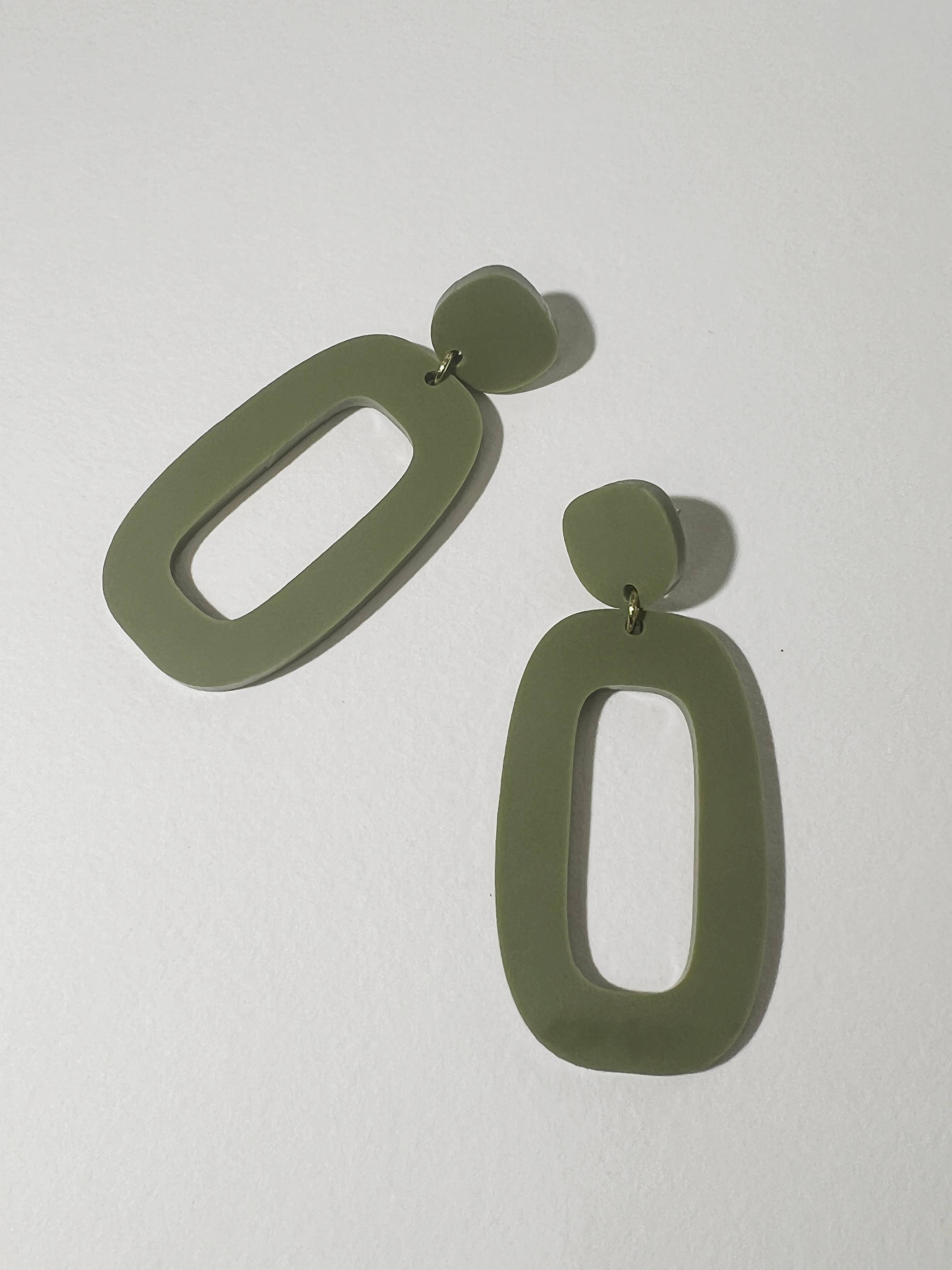 Mingled RILEY Dangle Earrings in Olive Green
