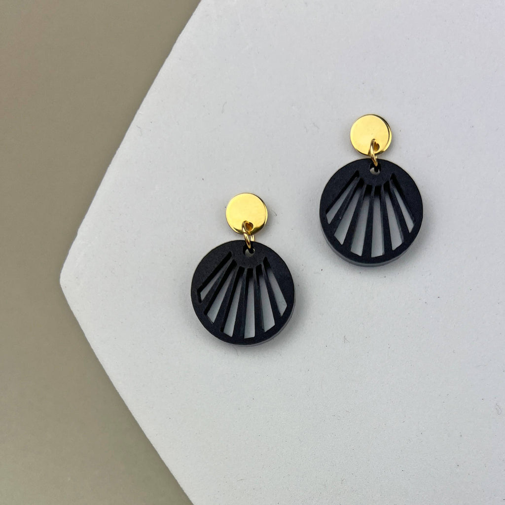 Mingled RADIANCE | Minimalist Gold and Black Dangle Earrings
